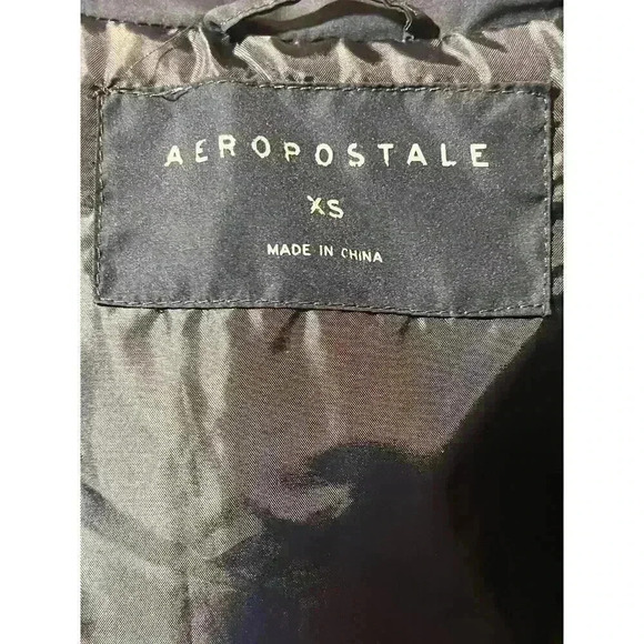 Aeropostale Blue Quilted Puffer Vest. Size XS - Picture 4 of 5